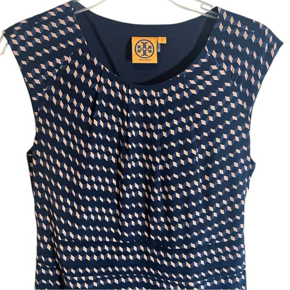 Tory Burch Women's Marlow Geometric Sleeveless Silk Sheath Dress Sz 8 - Picture 3 of 8